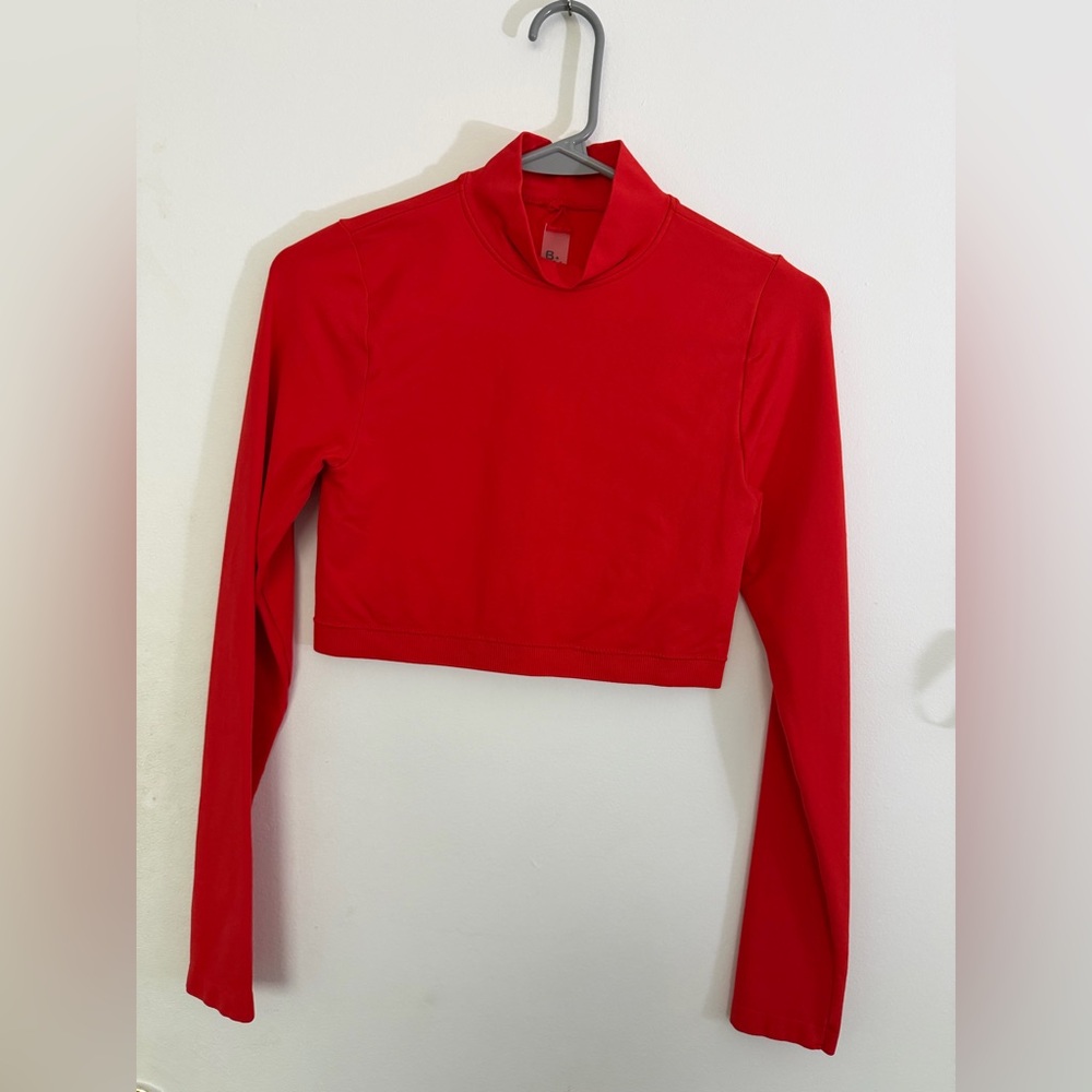 Garage Long Sleeve Crop Top